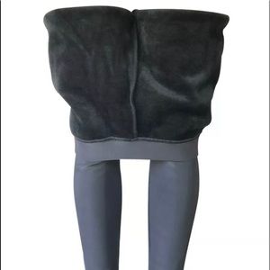 Thick thermal leggings